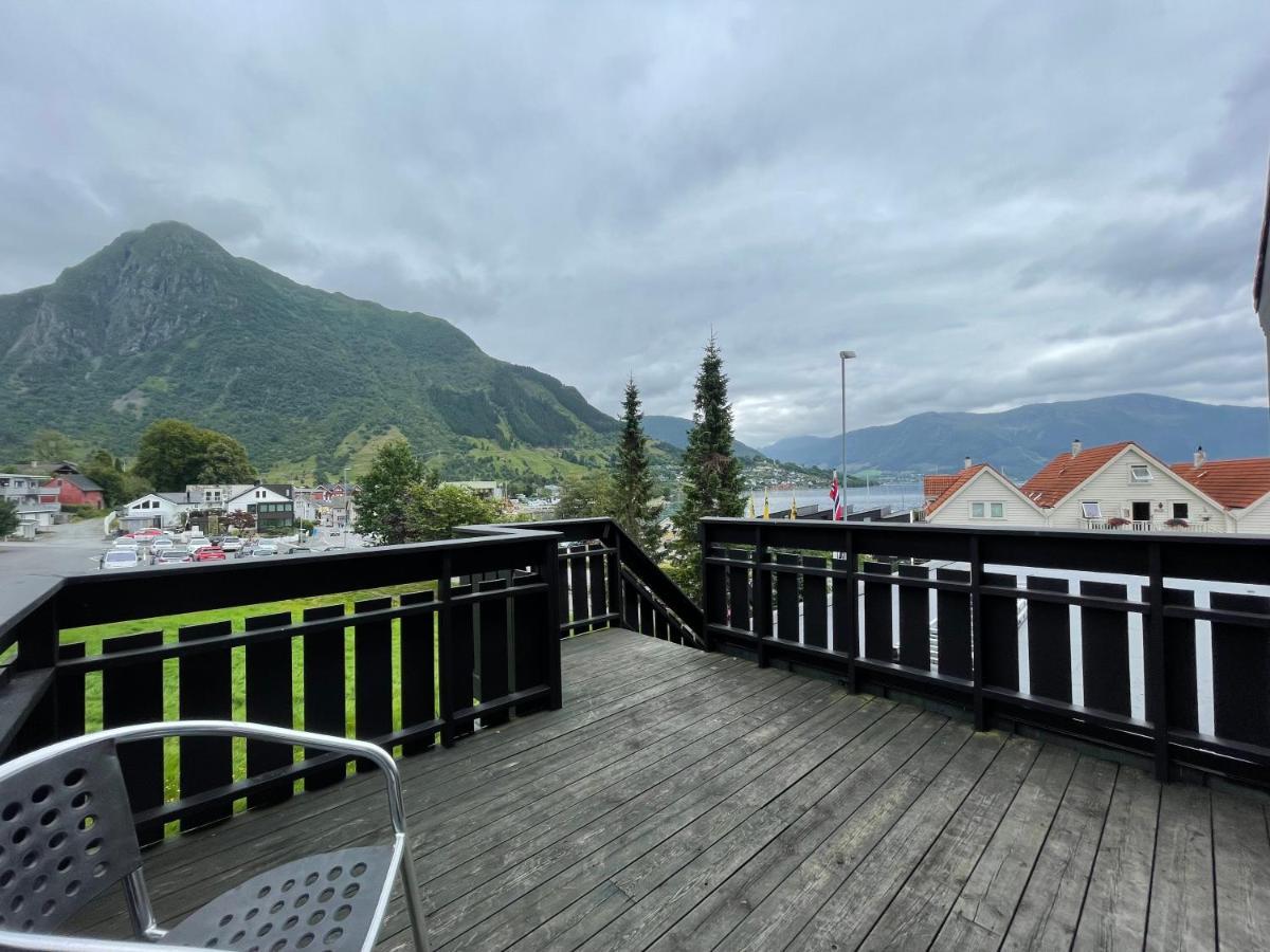 Gjoa Motell Rosendal Buitenkant foto