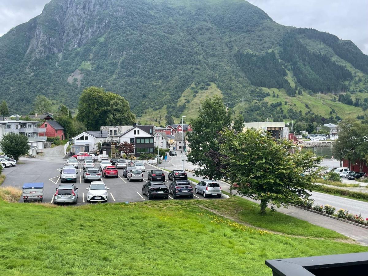 Gjoa Motell Rosendal Buitenkant foto