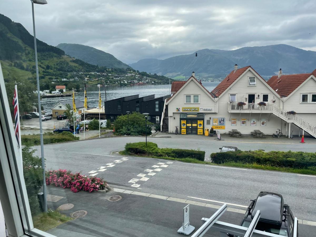 Gjoa Motell Rosendal Buitenkant foto